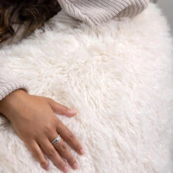 Icon Zitzak Cocoon - Zitzak Van Imitatiebont - Wit -Leenbakker Winkel 1dce90e046464e958743221f4d1e5ad5