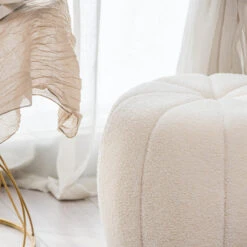 Pouf Met Witte Lussen En Strepen -Leenbakker Winkel 87622b4f139f44b3ae2c5a924f7a3e09